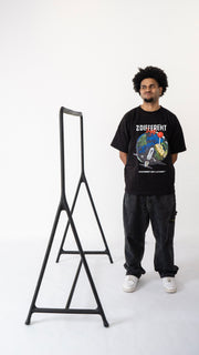 2DIFFERENT TRIPS HAMMER TEE - BLACK